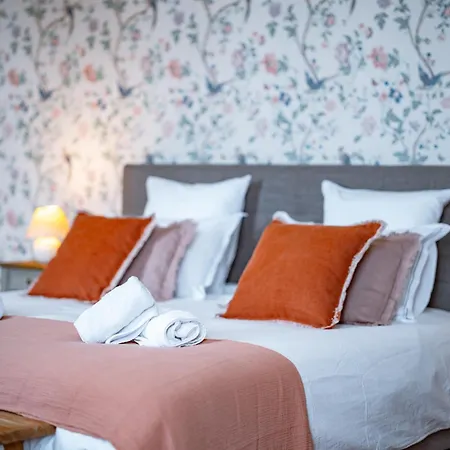 Chateau Beaudesert - Piscine - Tennis - Parc De 50ha Villa Corbarieu