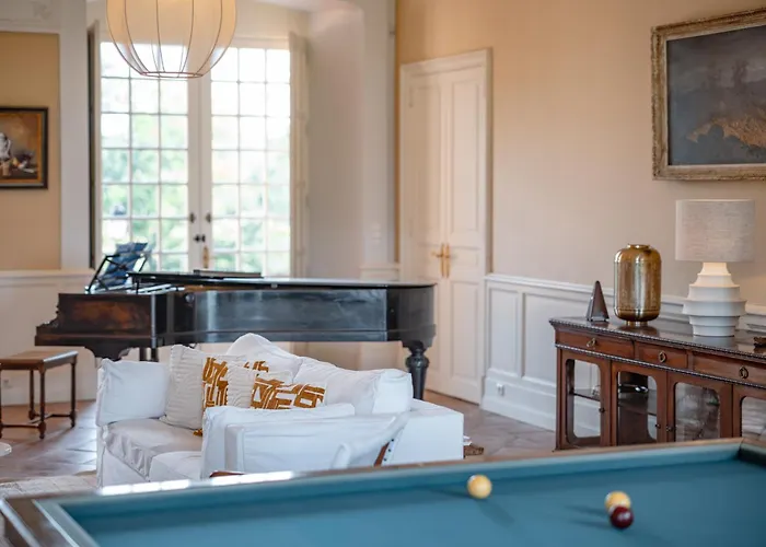 Villa Chateau Beaudesert - Piscine - Tennis - Parc De 50ha *